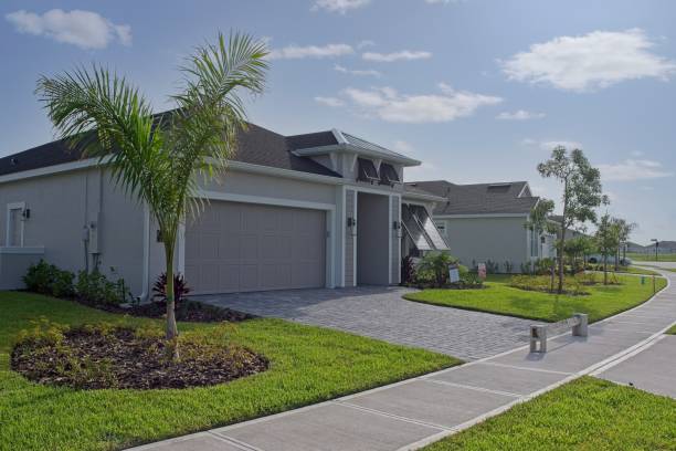 Best Driveway Pavers Near Me  in Loughman, FL
